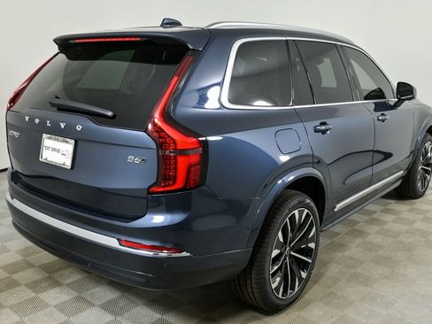 Used 2026 Volvo XC90 B6 Ultra w/ Protection Package AWD/4WD image 30