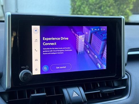 Certified 2023 Toyota RAV4 XLE w/ Convenience Package image 18