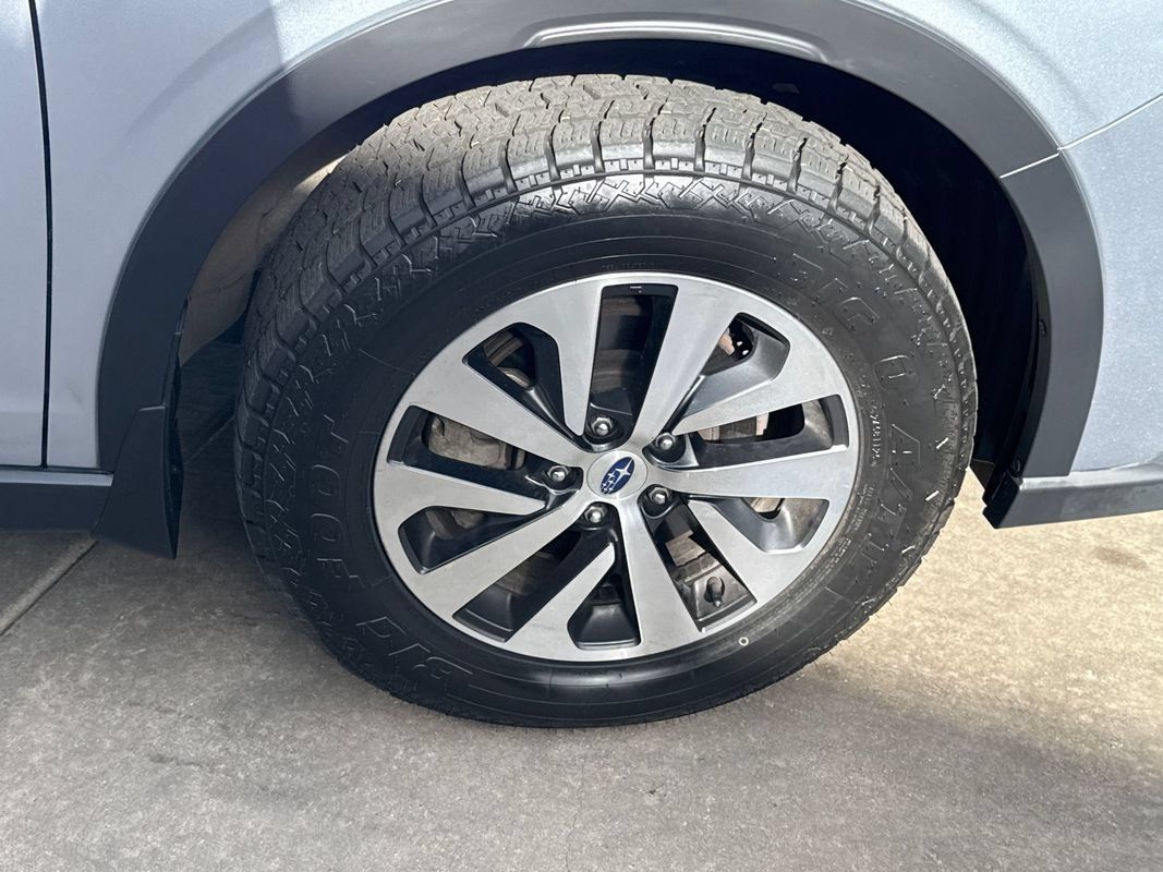 Used 2020 Subaru Outback Premium AWD/4WD image 14
