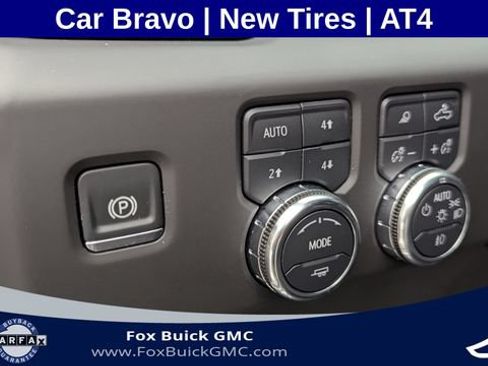 Certified 2025 GMC Sierra 1500 AT4 w/ AT4 Premium Package AWD/4WD image 23