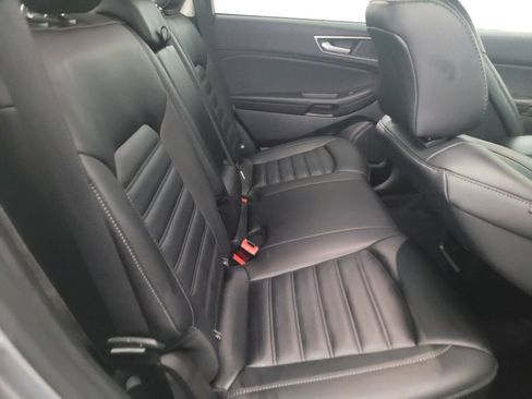 Used 2024 Ford Edge SEL image 19