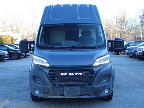 Used 2024 RAM ProMaster 3500 FWD image 2