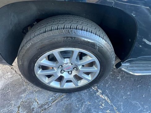 Used 2015 GMC Yukon Denali w/ Touring Package image 11