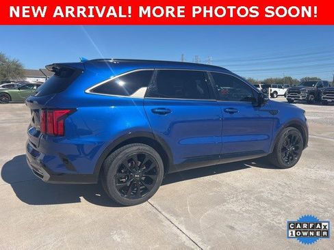 Used 2021 Kia Sorento SX image 3