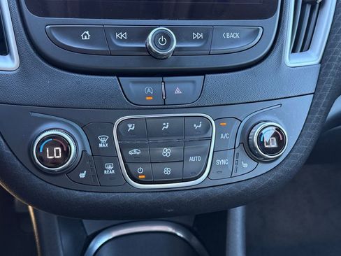 Used 2024 Chevrolet Malibu LT image 26