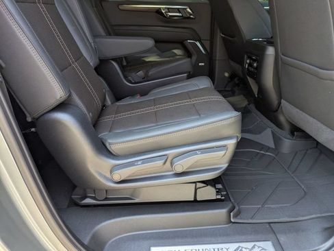 New 2026 Chevrolet Suburban High Country AWD/4WD image 39