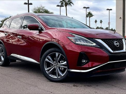 Used 2023 Nissan Murano Platinum w/ Cargo Package image 2