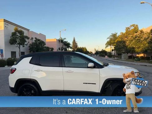 Used 2019 Jeep Compass Latitude FWD image 2