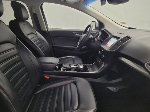 Used 2019 Ford Edge SEL w/ Equipment Group 201A AWD/4WD image 21