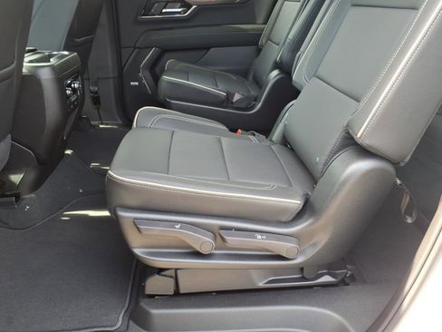 New 2026 GMC Yukon XL Elevation w/ Elevation Premium Package image 13