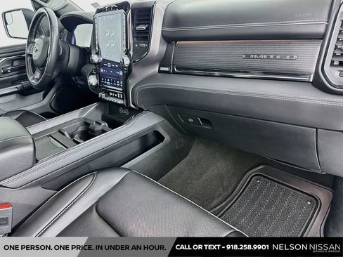 Used 2023 RAM 1500 Limited w/ Body Color Bumper Group AWD/4WD image 31