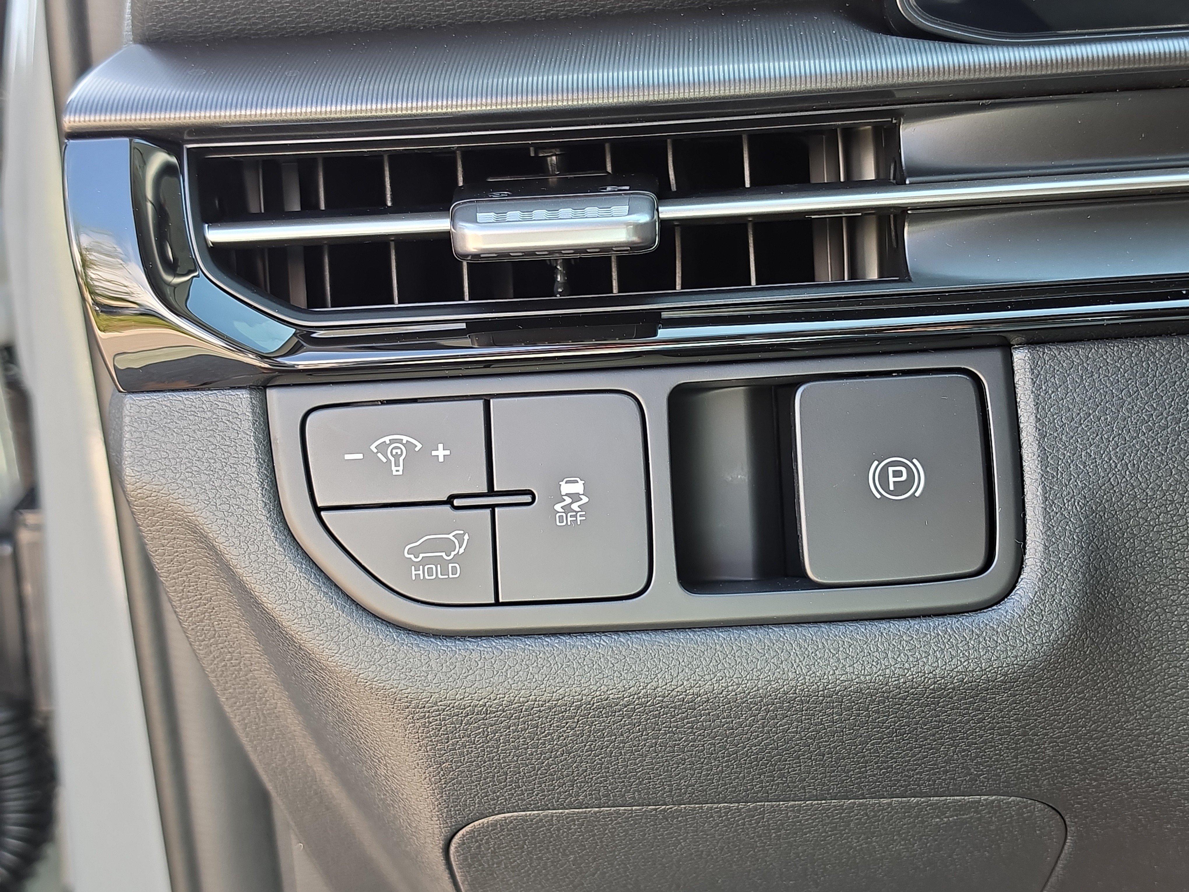 New 2026 Kia Sportage SX FWD image 29
