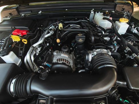 Used 2023 Jeep Gladiator Rubicon image 37