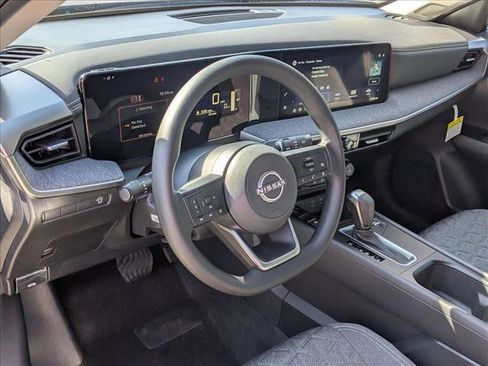 New 2026 Nissan Kicks SV w/ SV Premium Package image 3