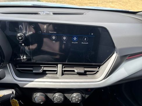 New 2026 Chevrolet Trax RS w/ Driver Confidence Package FWD image 19