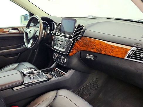 Used 2017 Mercedes-Benz GLS 450 4MATIC image 26