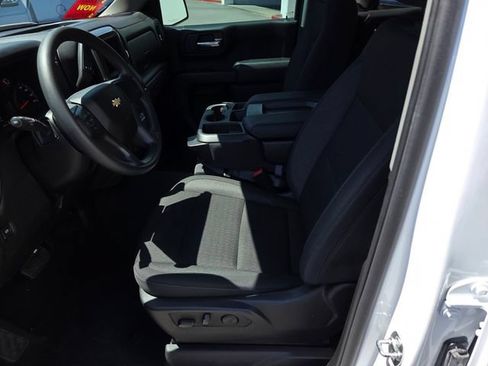 Certified 2025 Chevrolet Silverado 1500 Custom RWD image 10