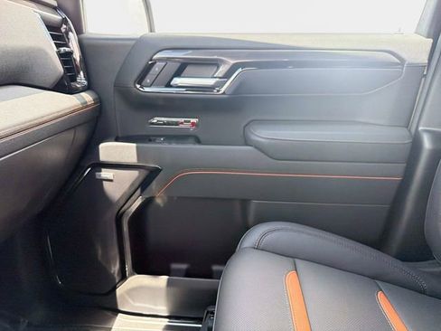 New 2026 GMC Sierra 1500 AT4 w/ AT4 Premium Package AWD/4WD image 22