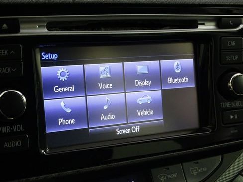 Used 2015 Toyota Prius C One image 27