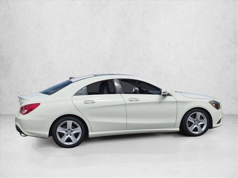 Used 2016 Mercedes-Benz CLA 250 4MATIC image 4
