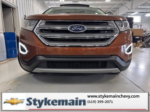 Used 2017 Ford Edge SEL w/ Equipment Group 201A image 28