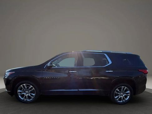 Used 2019 Chevrolet Traverse High Country w/ LPO, Floor Liner Package AWD/4WD image 8