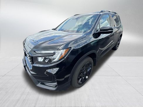 Used 2024 Honda Passport Black Edition image 3