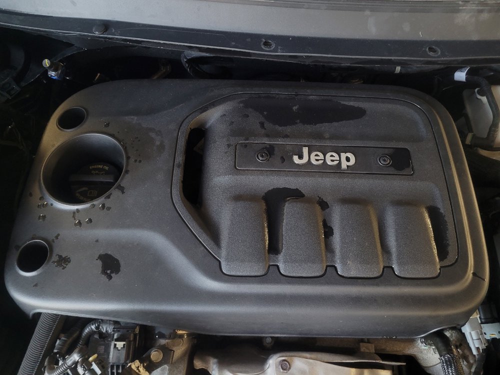Used 2020 Jeep Cherokee Limited AWD/4WD image 30
