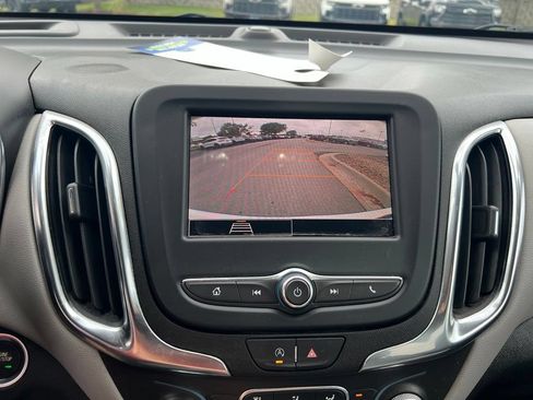 Used 2023 Chevrolet Equinox LT w/ Driver Convenience Package AWD/4WD image 35