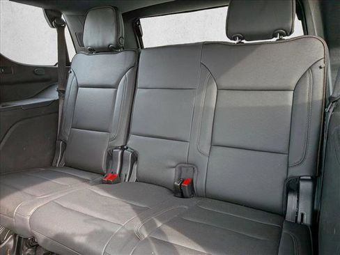 Used 2022 Chevrolet Tahoe High Country image 14