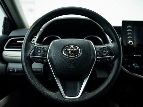Used 2023 Toyota Camry LE image 32