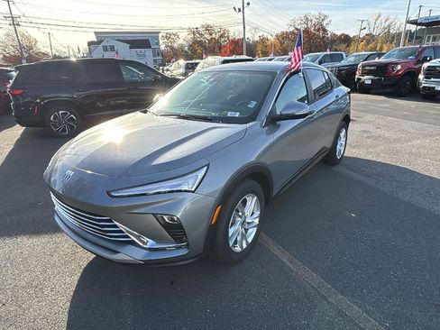 New 2025 Buick Envista Preferred w/ Convenience II Package image 3