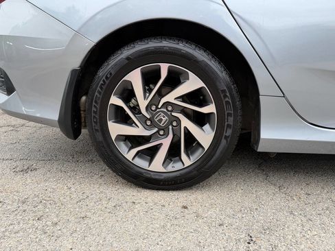 Used 2018 Honda Civic EX image 34