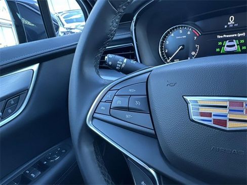Used 2024 Cadillac XT5 Luxury image 38