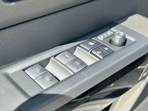 New 2026 Toyota Tundra Limited AWD/4WD image 24