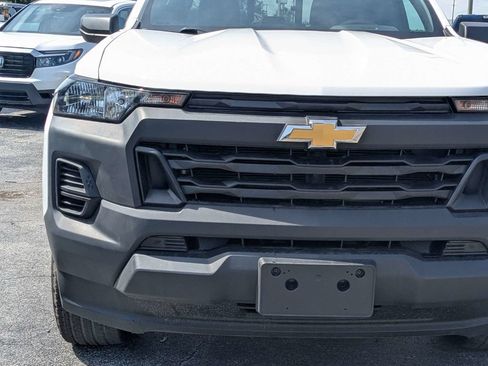 Used 2025 Chevrolet Colorado W/T RWD image 10