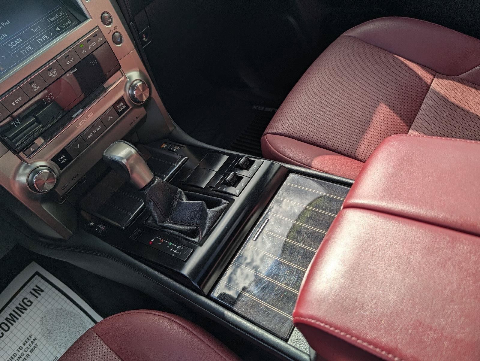 Used 2020 Lexus GX 460 Premium w/ Premium Package AWD/4WD image 16