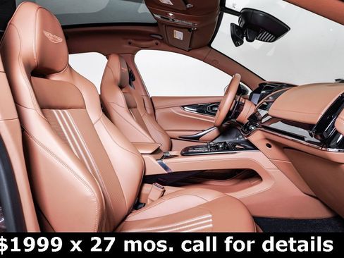 Used 2025 Aston Martin DBX 707 image 11
