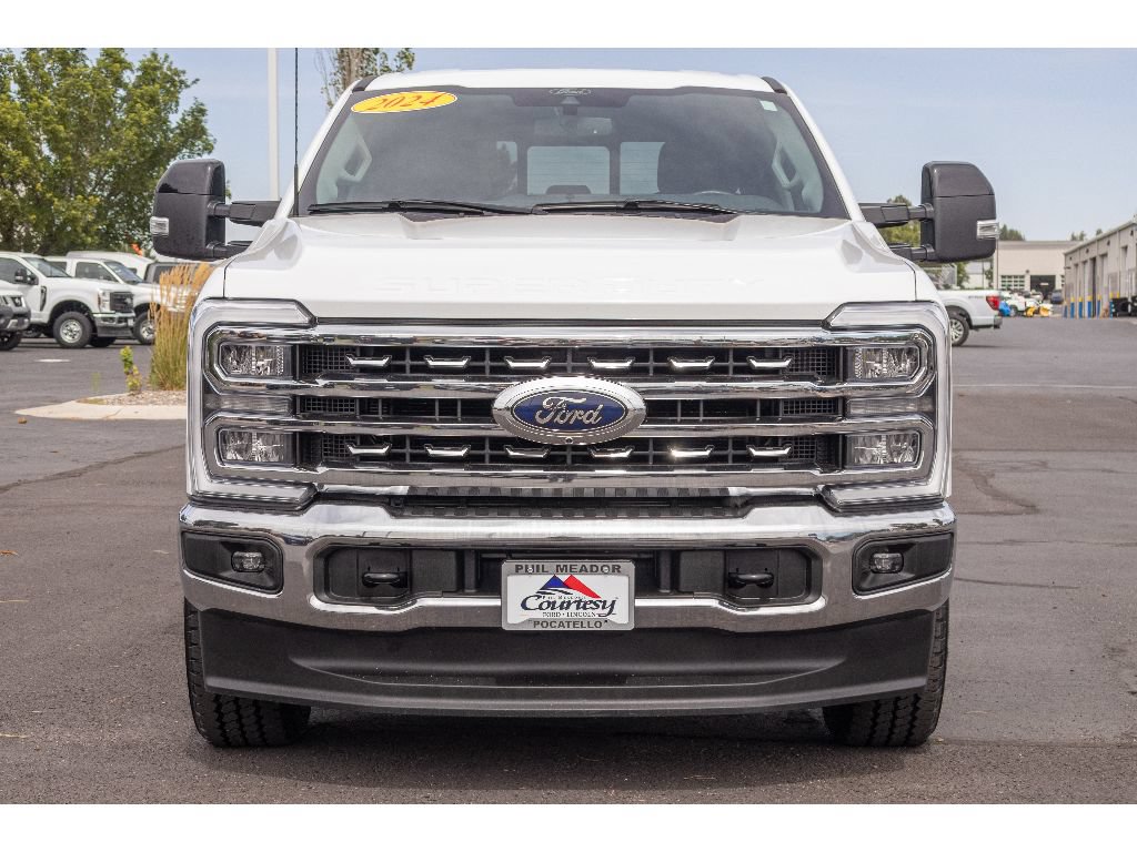 Used 2024 Ford F250 Lariat AWD/4WD image 8