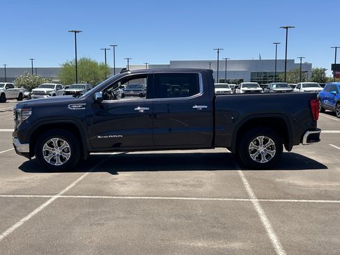 Certified 2025 GMC Sierra 1500 SLT RWD image 2