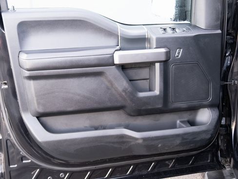 Used 2019 Ford F150 XLT w/ Equipment Group 302A Luxury image 15