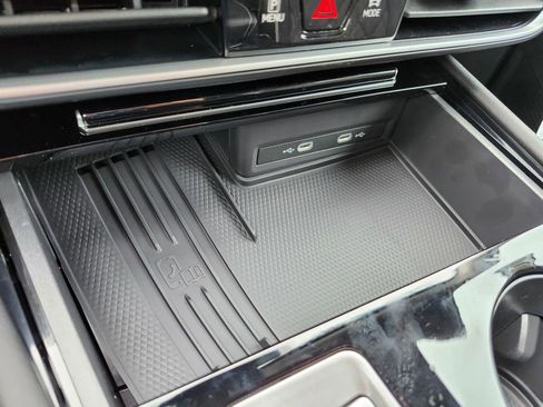 New 2026 Volkswagen Atlas SEL Premium R-Line image 15