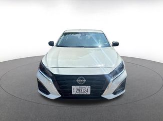 Used 2025 Nissan Altima 2.5 SV FWD video 2