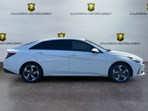 Used 2023 Hyundai Elantra Limited FWD image 4