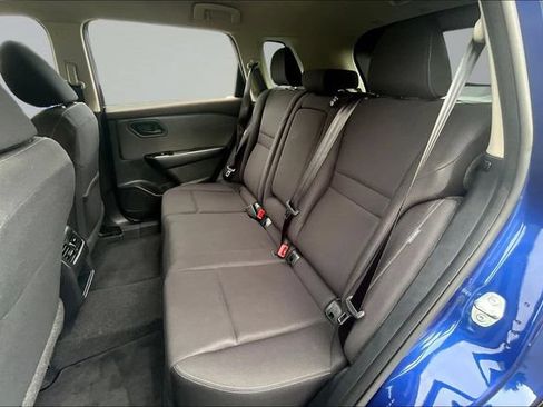 Used 2023 Nissan Rogue S AWD/4WD image 22