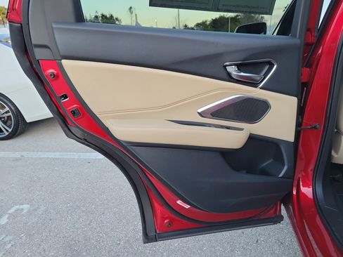 Used 2019 Acura RDX FWD image 16