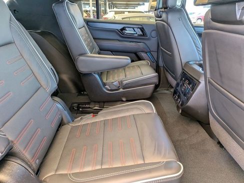 Used 2026 GMC Yukon AT4 Ultimate image 24
