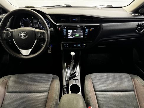 Used 2017 Toyota Corolla LE FWD image 16