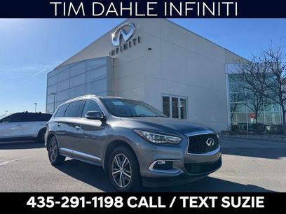 Used 2016 INFINITI QX60 Base w/ Premium Plus Package