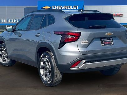 New 2026 Chevrolet Trax LT w/ Driver Confidence Package